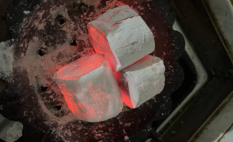 تولید انواع ذغال مرکبات صادقی در جهرم