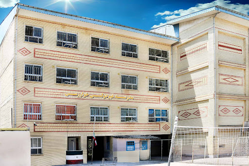 دبیرستان غیردولتی متوسطه پسرانه خوارزمی در رشت